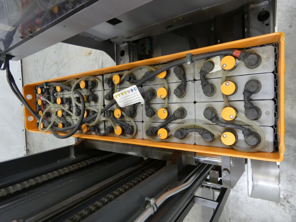 STILL FM-X14 Carrello retrattile www.blackforxx.com