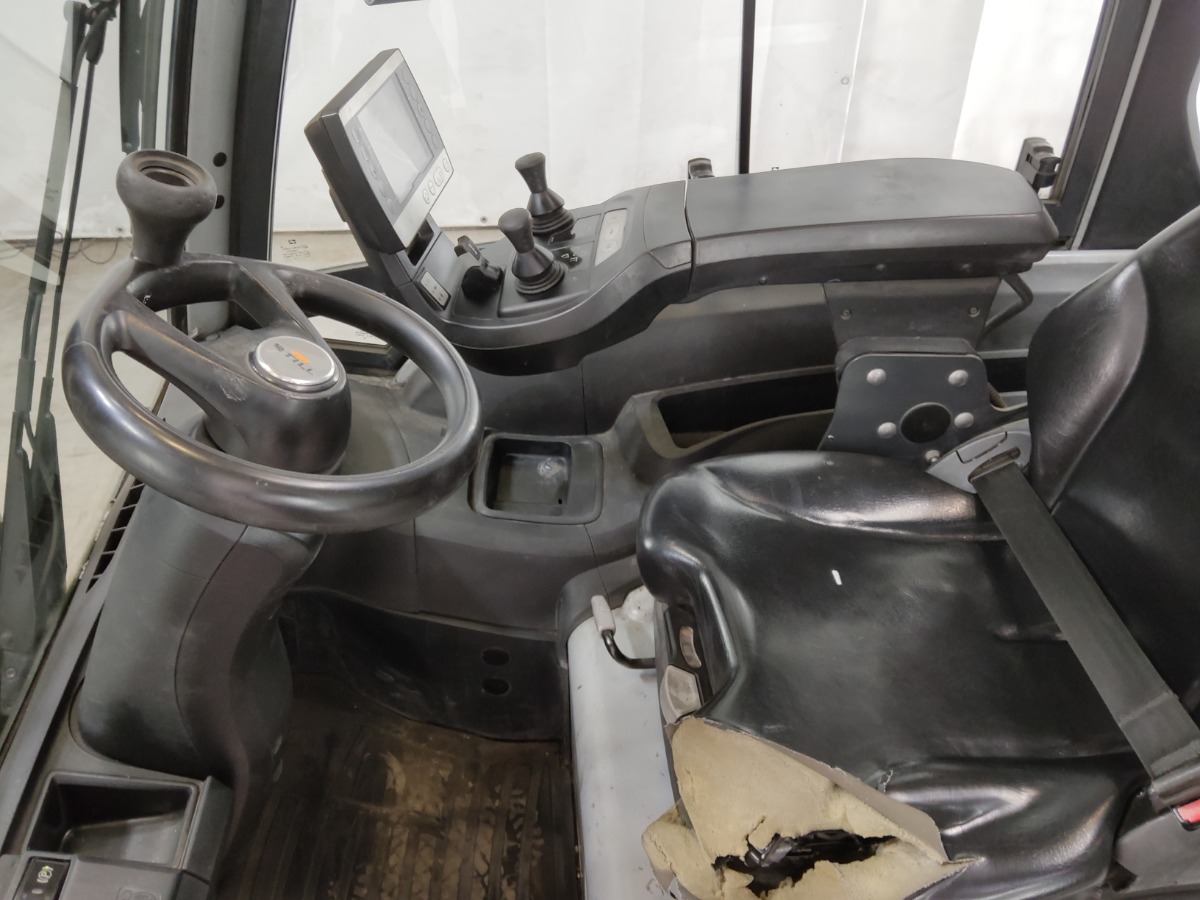 STILL RX60-30L Elektrische 4-wieler www.blackforxx.com