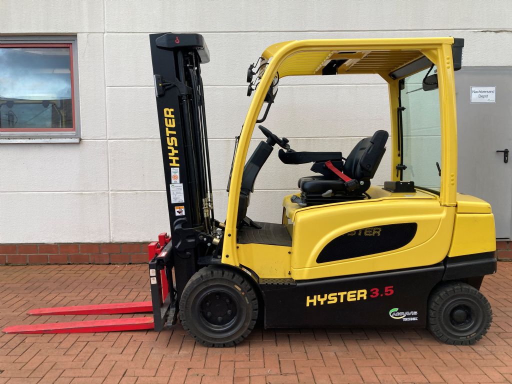 Hyster J 3.5 XN Elektro 4 Rad-Stapler agravis-stapler.de