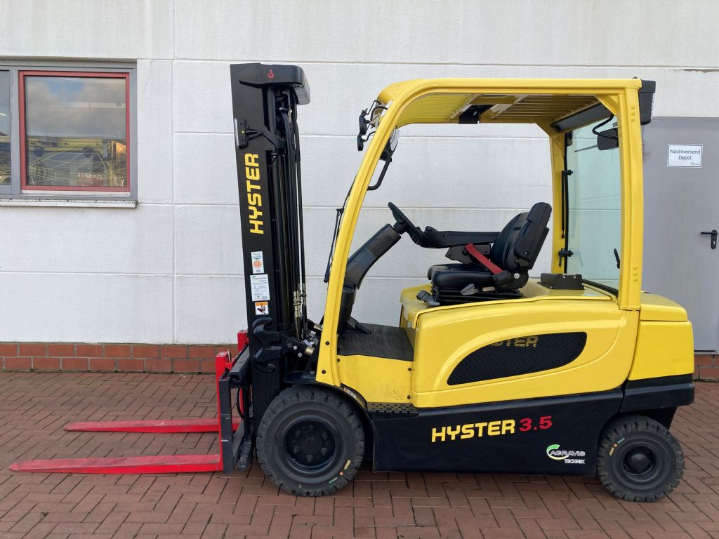 Hyster J 3.5 XN Elektro 4 Rad-Stapler agravis-stapler.de
