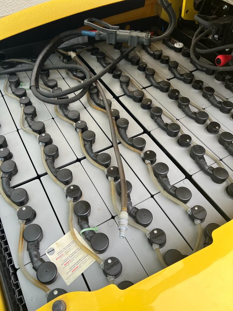 Hyster J 5.0 XN Elektro 4 Rad-Stapler agravis-stapler.de