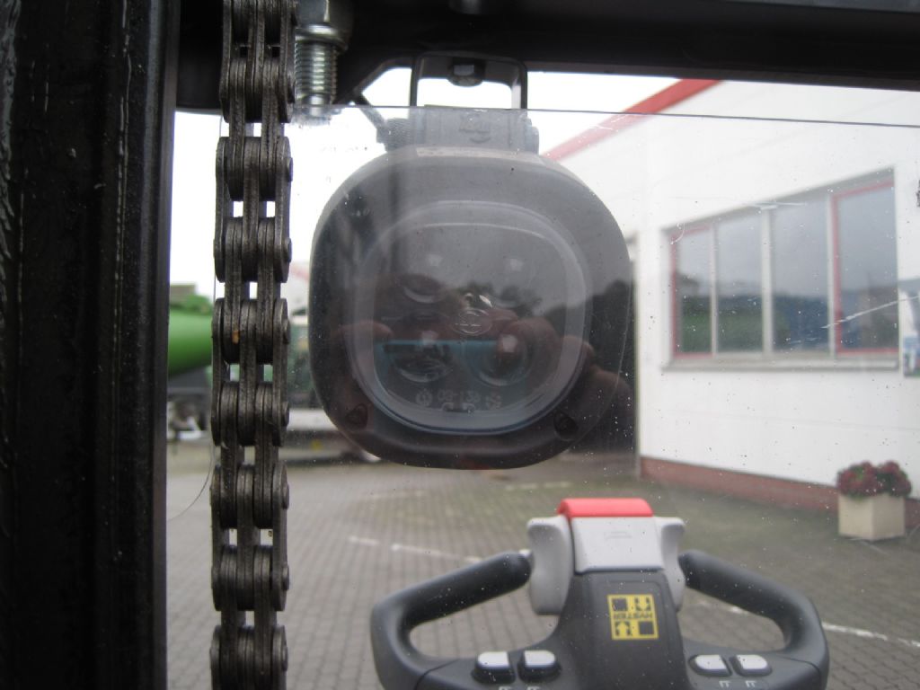 Hyster S 1.5S Hochhubwagen agravis-stapler.de