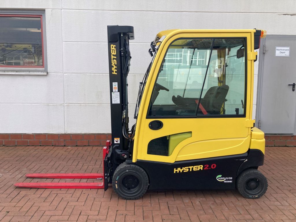 Hyster J 2.0XN LWB Elektro 4 Rad-Stapler agravis-stapler.de