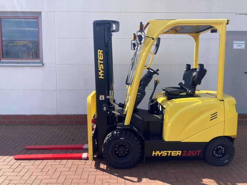Hyster J 2.0 UT Elektro 4 Rad-Stapler agravis-stapler.de