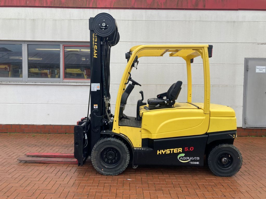 Hyster J 5.0 XN Elektro 4 Rad-Stapler agravis-stapler.de