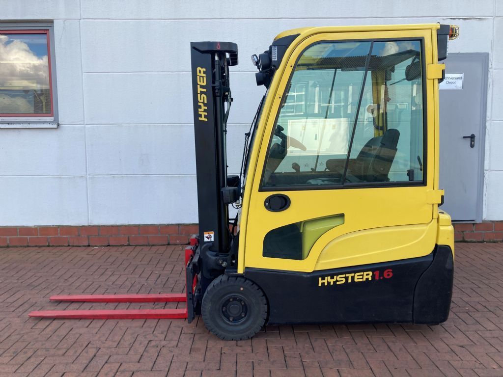 Hyster J 1.6 XNT MWB Elektro 3 Rad-Stapler agravis-stapler.de