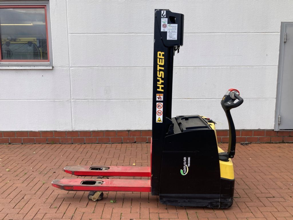 Hyster S 1.4 IL Hochhubwagen agravis-stapler.de