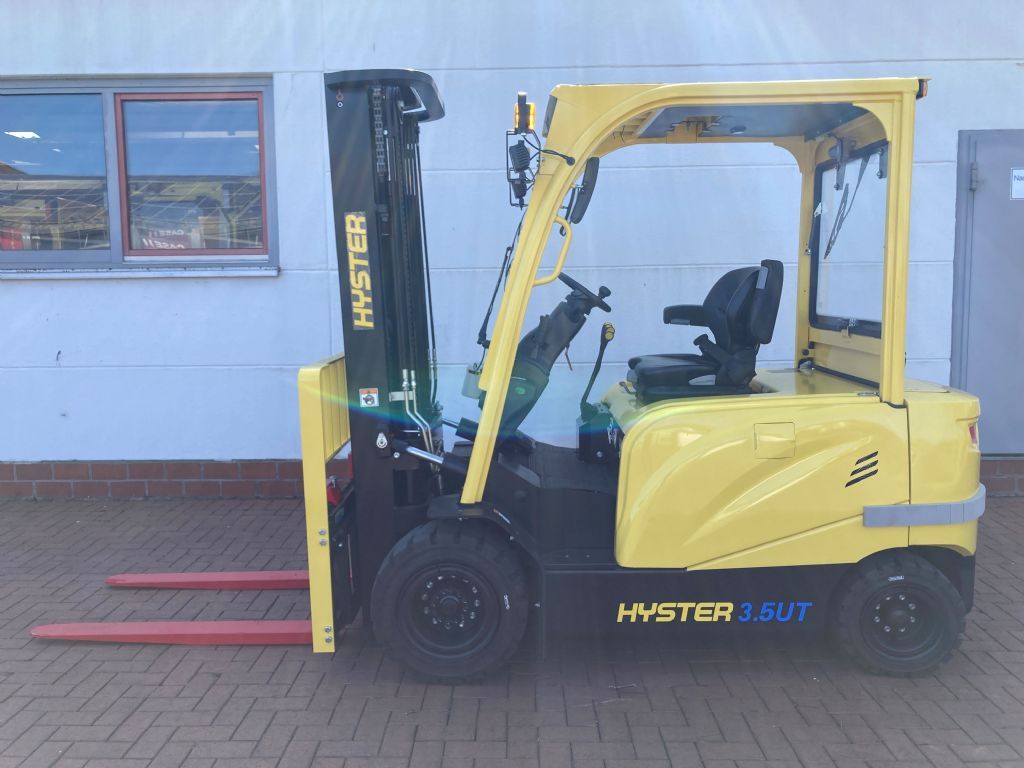 Hyster J 3.5 UTL Elektro 4 Rad-Stapler agravis-stapler.de