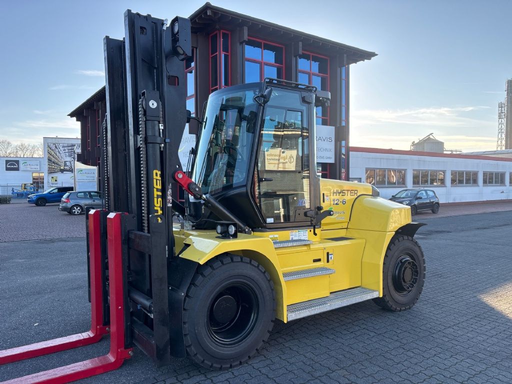 Hyster J 12 XD6 Schwerlaststapler - Elektro agravis-stapler.de
