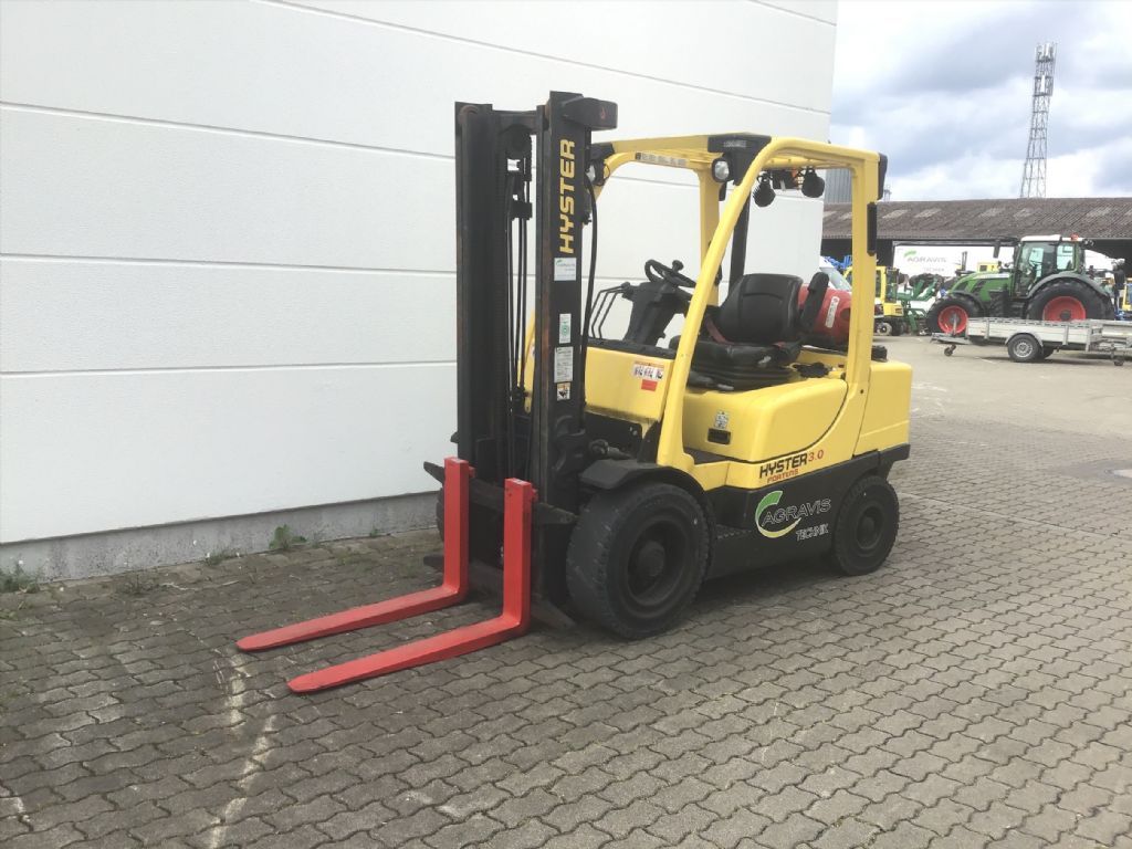 Hyster H 3.0 FT Treibgasstapler agravis-stapler.de