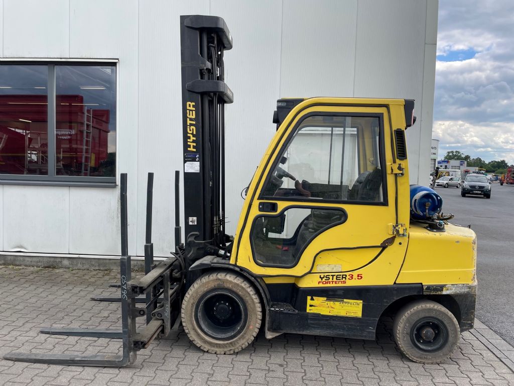 Hyster H 3.5 FT Treibgasstapler agravis-stapler.de