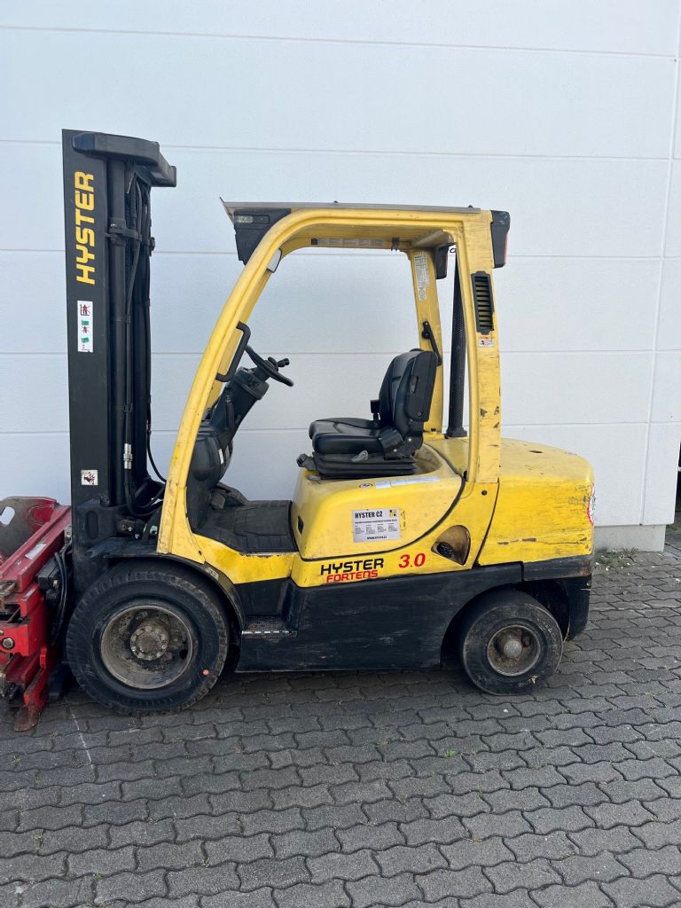 Hyster H 3.0 FT Dieselstapler agravis-stapler.de