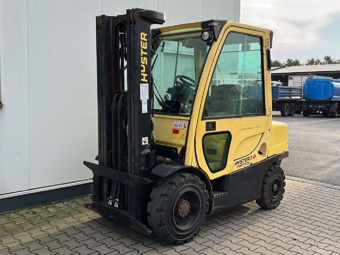 Hyster H 3.0 FT Dieselstapler agravis-stapler.de