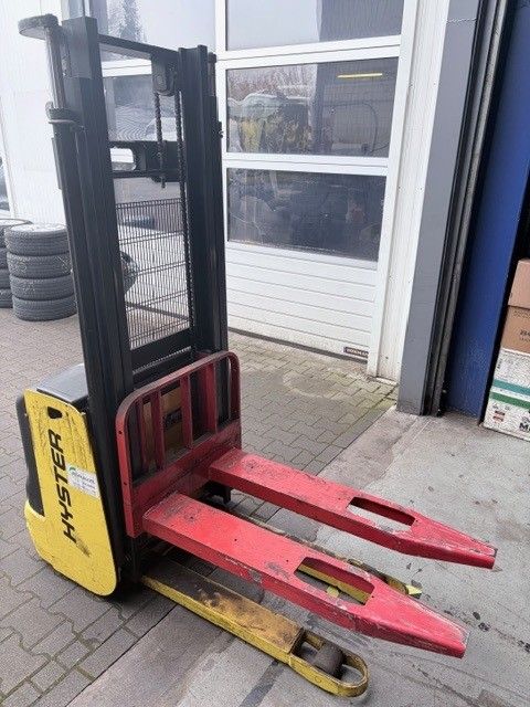 Hyster S1.0 Hochhubwagen agravis-stapler.de
