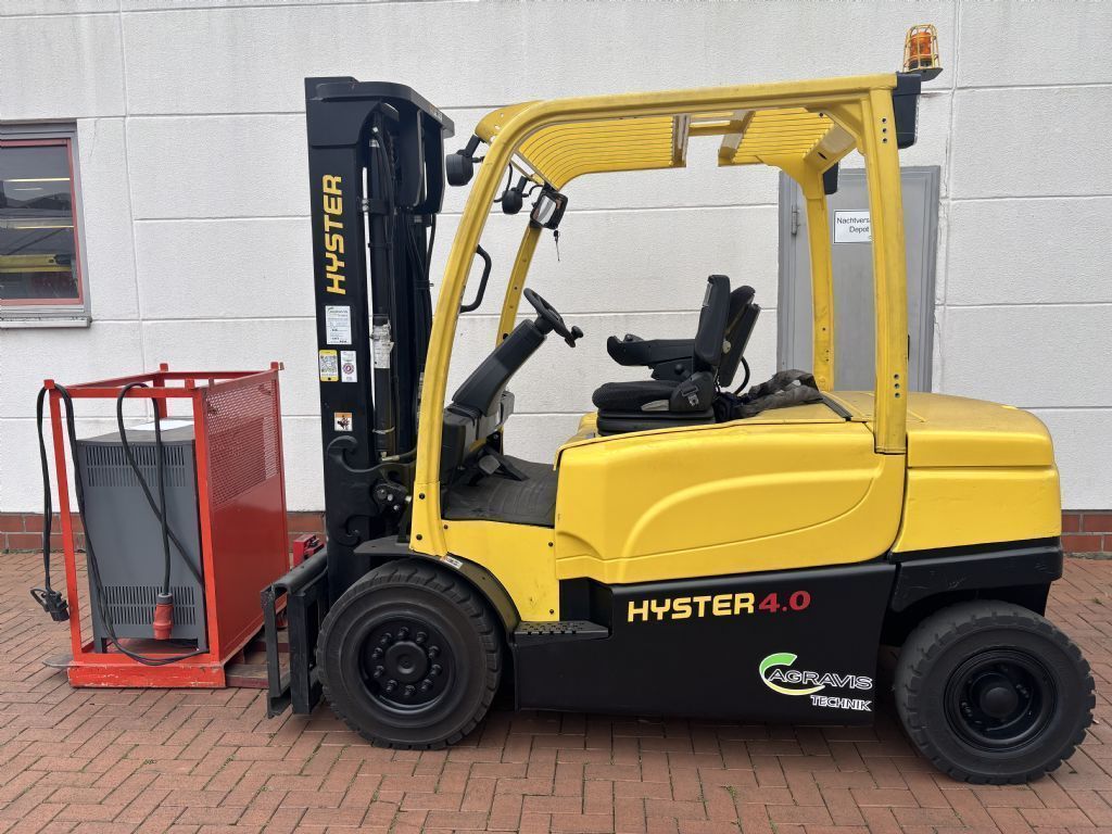 Hyster J4.0XN Elektro 4 Rad-Stapler agravis-stapler.de