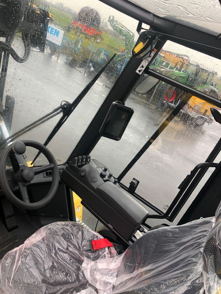 Hyster H16XD6 Schwerlaststapler - Diesel agravis-stapler.de