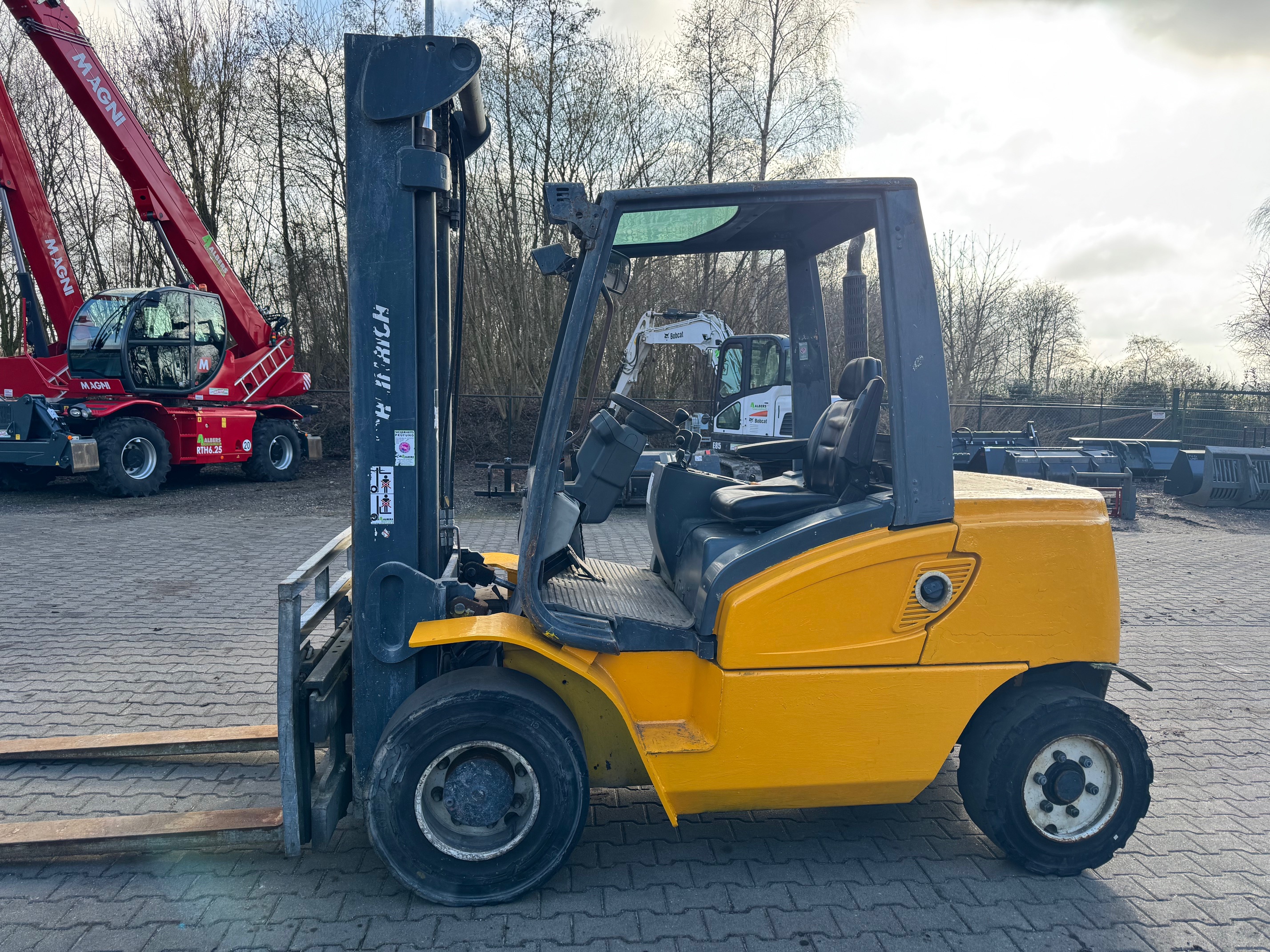 Jungheinrich-DFG 545-Dieselstapler-www.heftruckcentrumemmen.nl