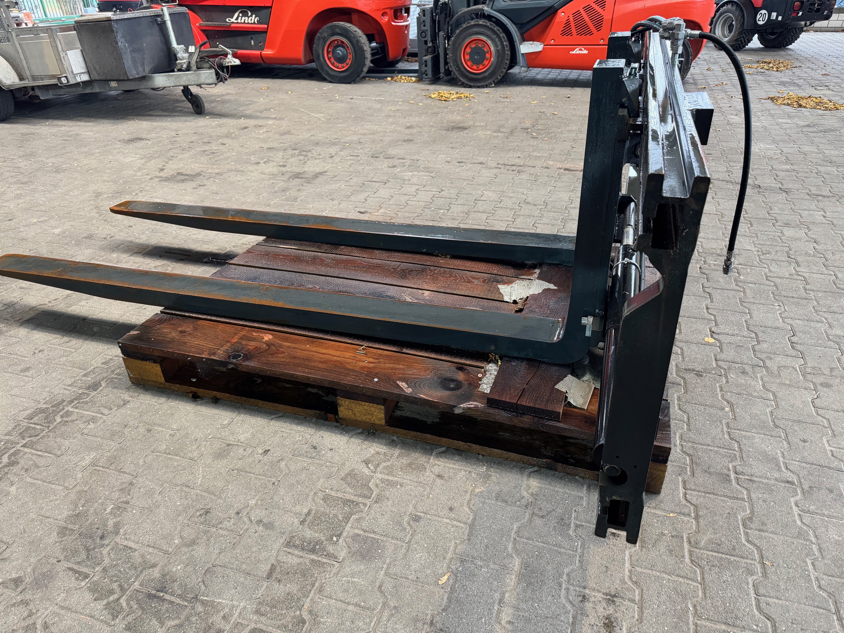 Kaup-8T160.5-Zinkenverstellgert-www.heftruckcentrumemmen.nl