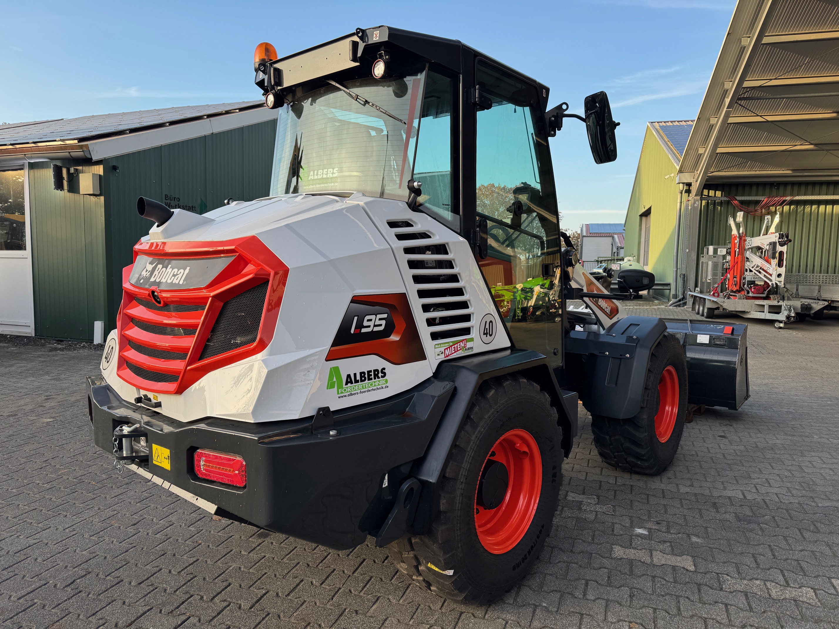 Bobcat-L 95 E V-Radlader-www.heftruckcentrumemmen.nl