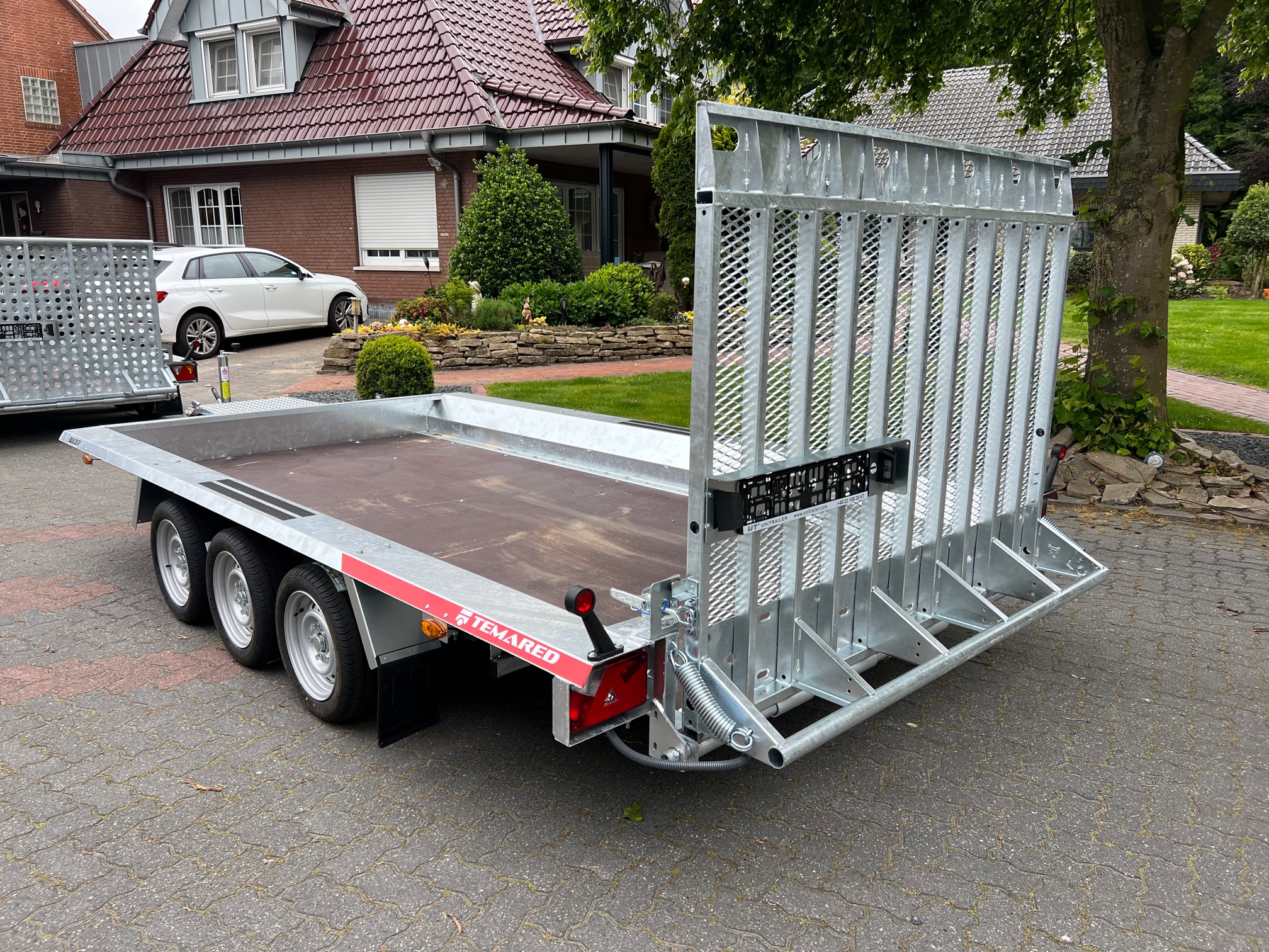 -Temared Builder 3 4018/3 3,5t--www.heftruckcentrumemmen.nl
