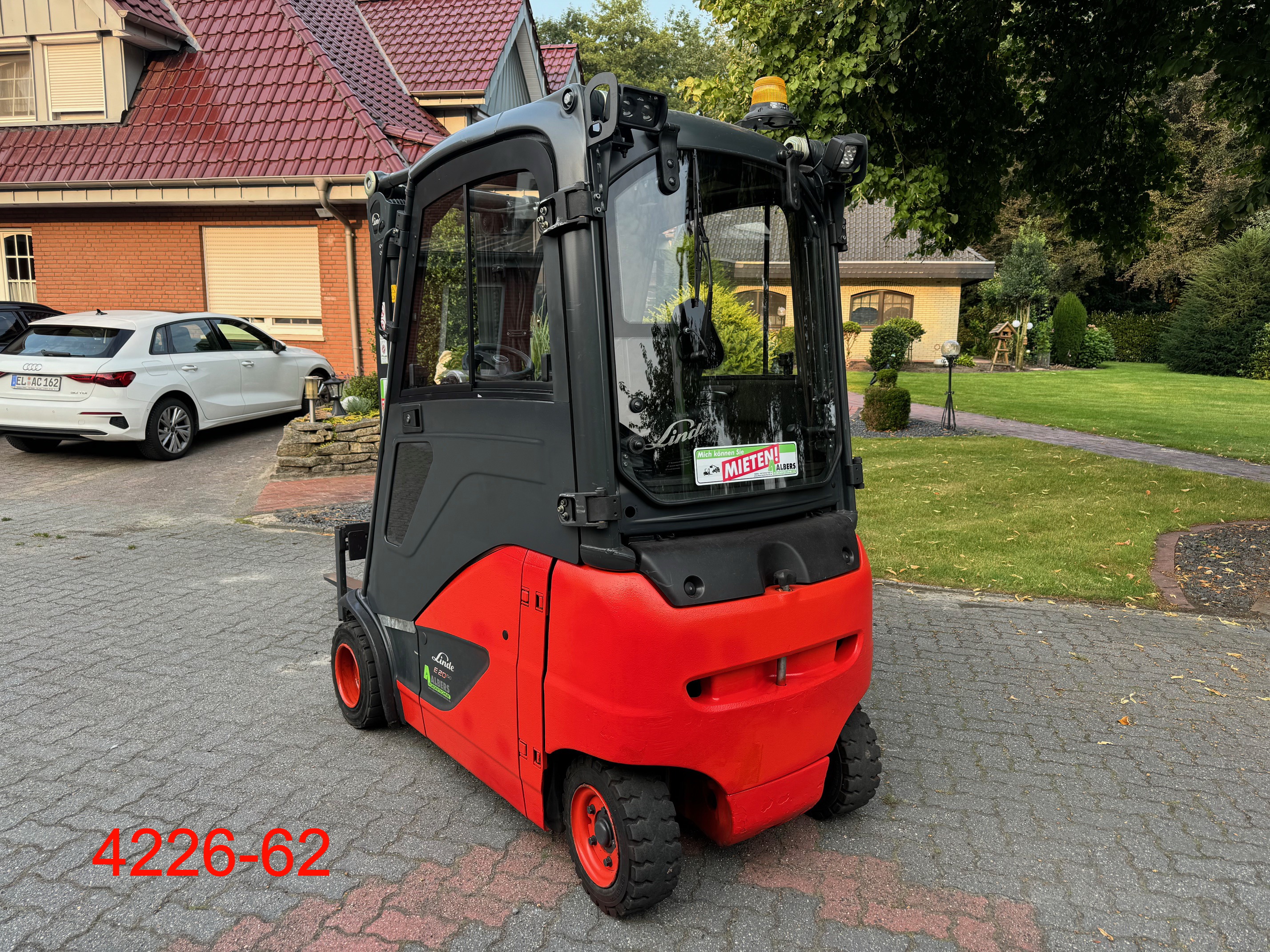 Linde-E 20 PH 02 EVO-Elektro 4 Rad-Stapler-www.heftruckcentrumemmen.nl