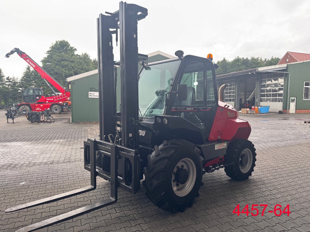 Manitou-M 30 - 4-Gel�ndestapler-www.heftruckcentrumemmen.nl