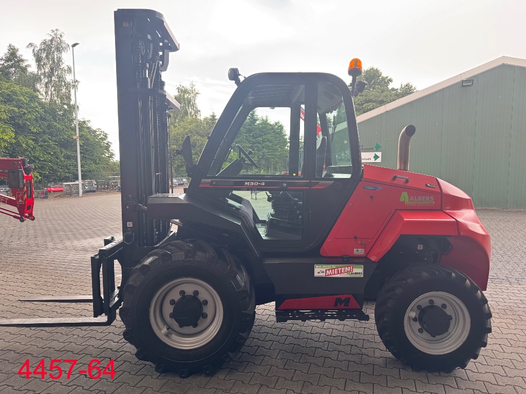 Manitou-M 30 - 4-Gel�ndestapler-www.heftruckcentrumemmen.nl