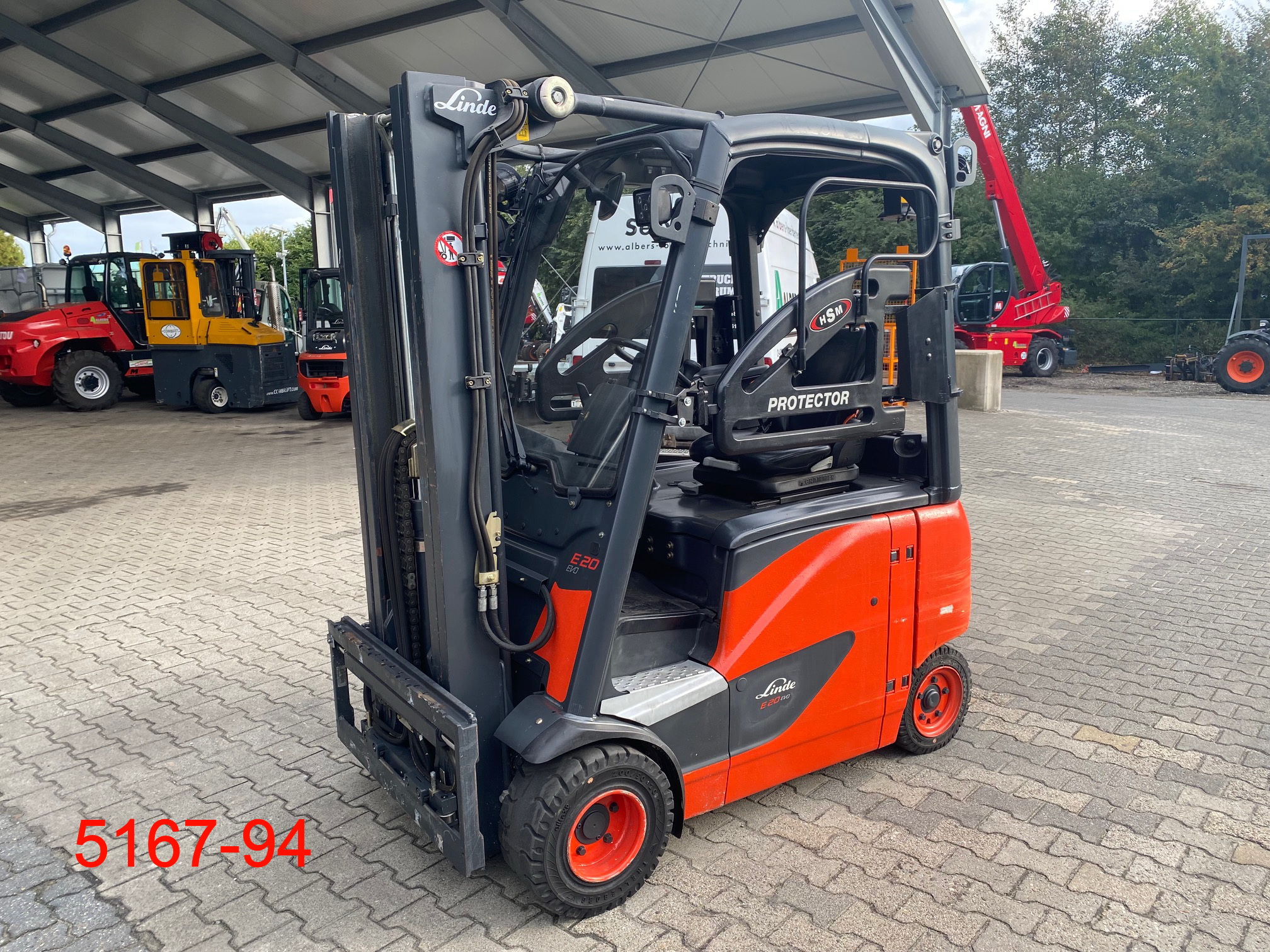 Linde-E 20 PH 02-Elektro 4 Rad-Stapler-www.heftruckcentrumemmen.nl