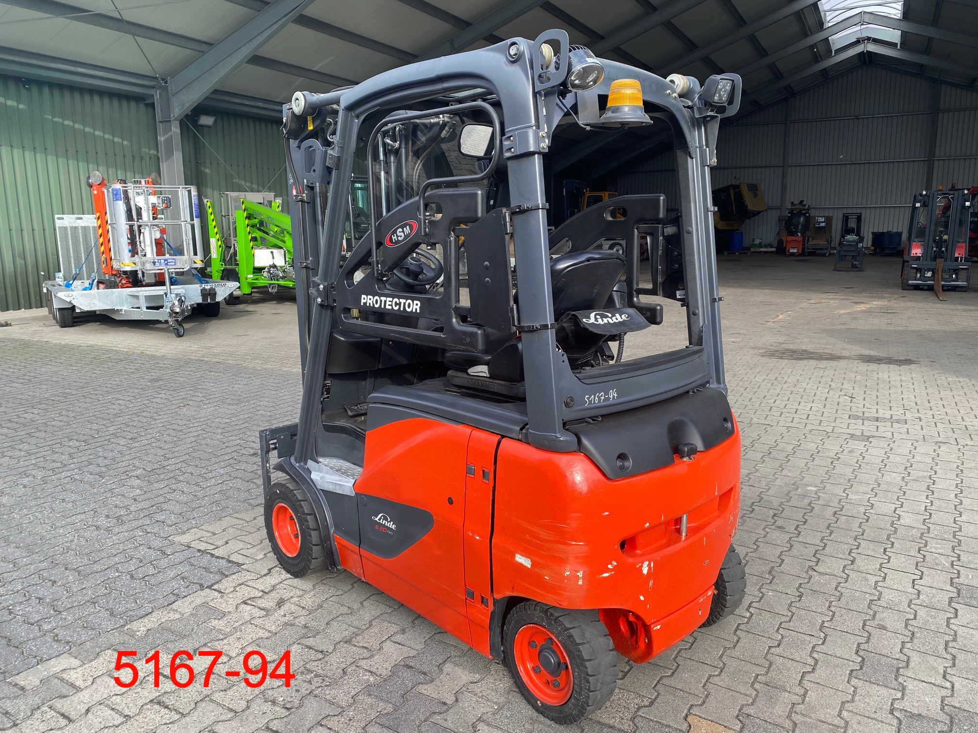 Linde-E 20 PH 02-Elektro 4 Rad-Stapler-www.heftruckcentrumemmen.nl