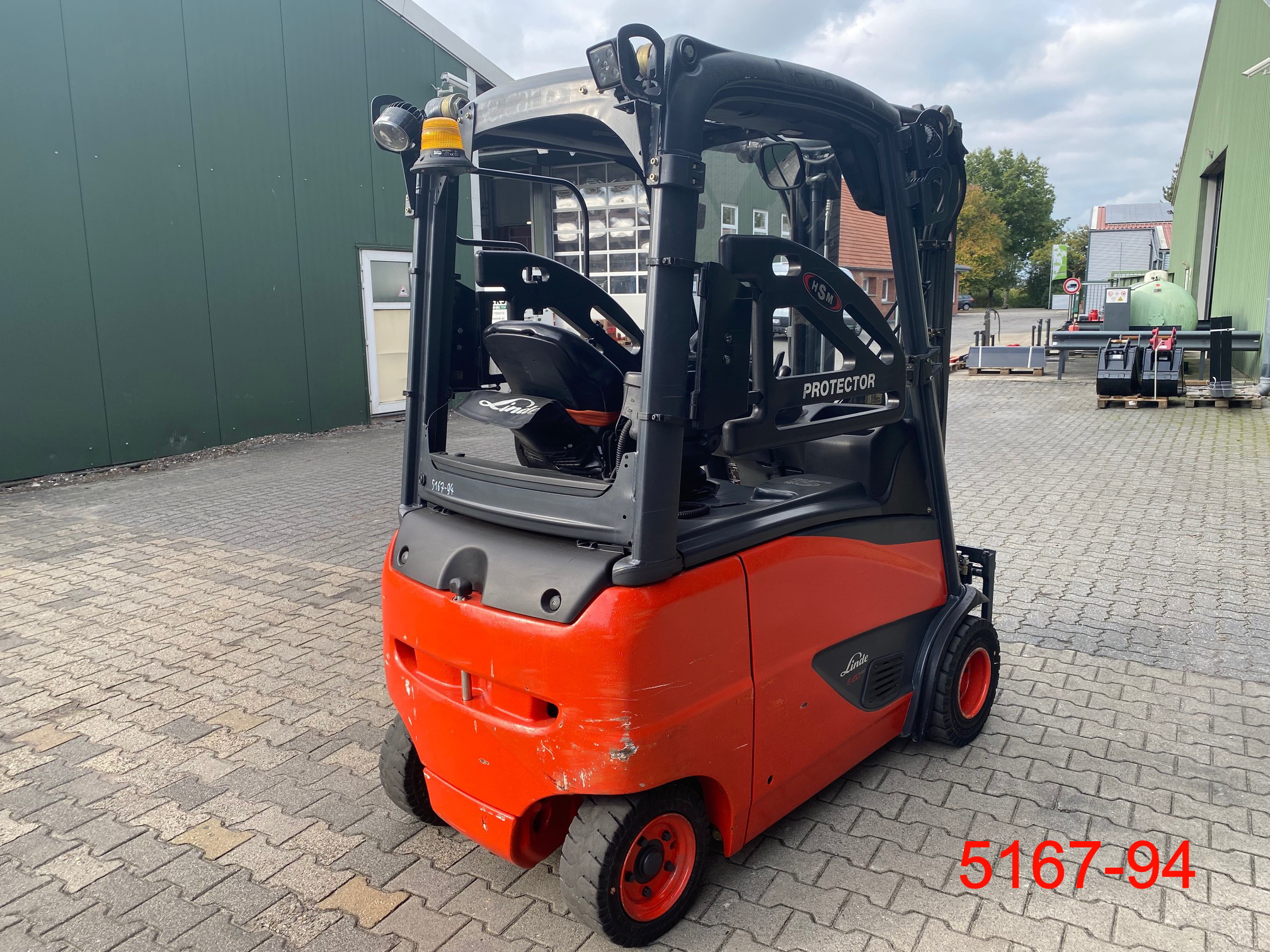 Linde-E 20 PH 02-Elektro 4 Rad-Stapler-www.heftruckcentrumemmen.nl