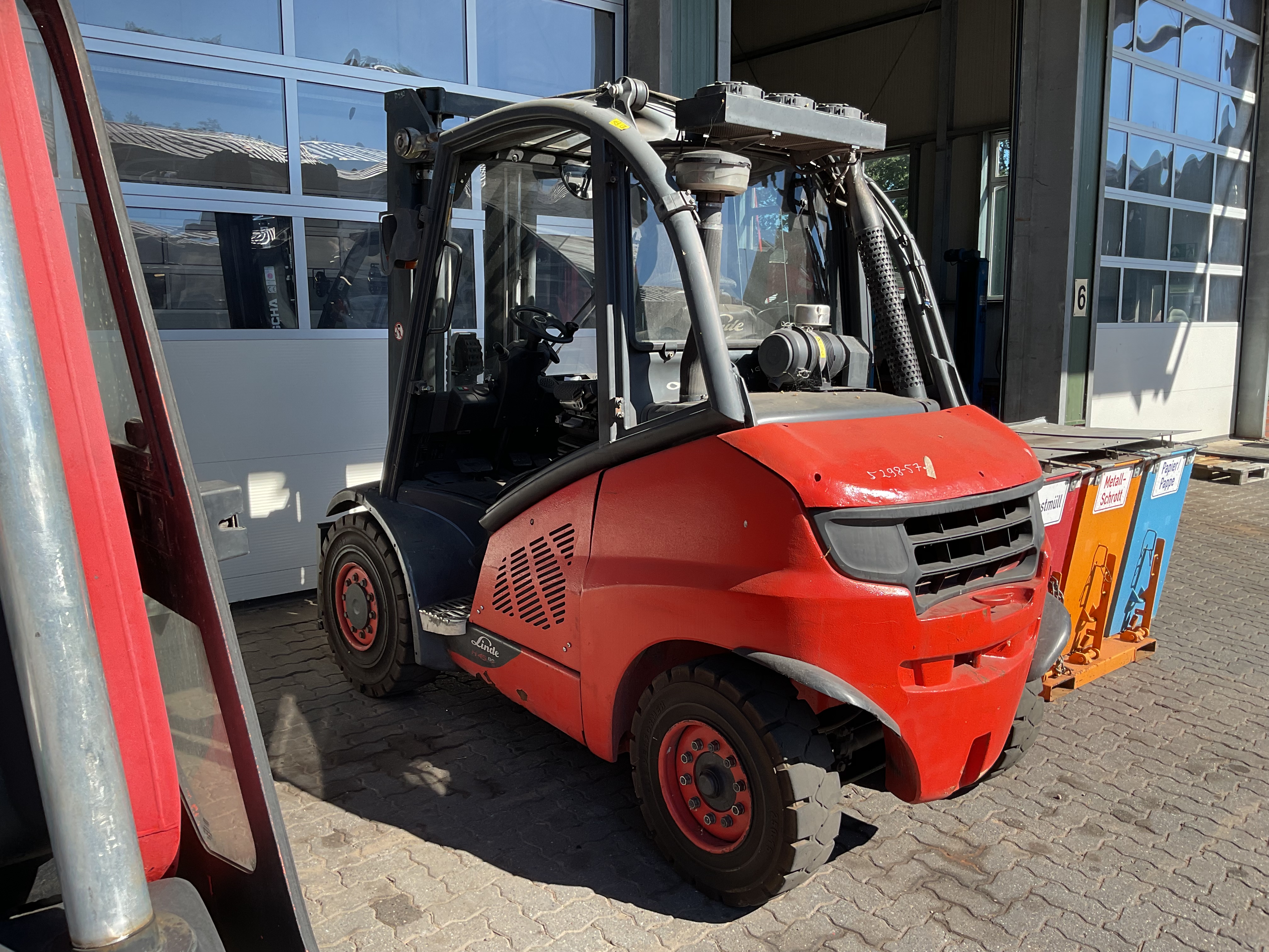 Linde-H 45 D 02 EVO-Dieselstapler-www.heftruckcentrumemmen.nl