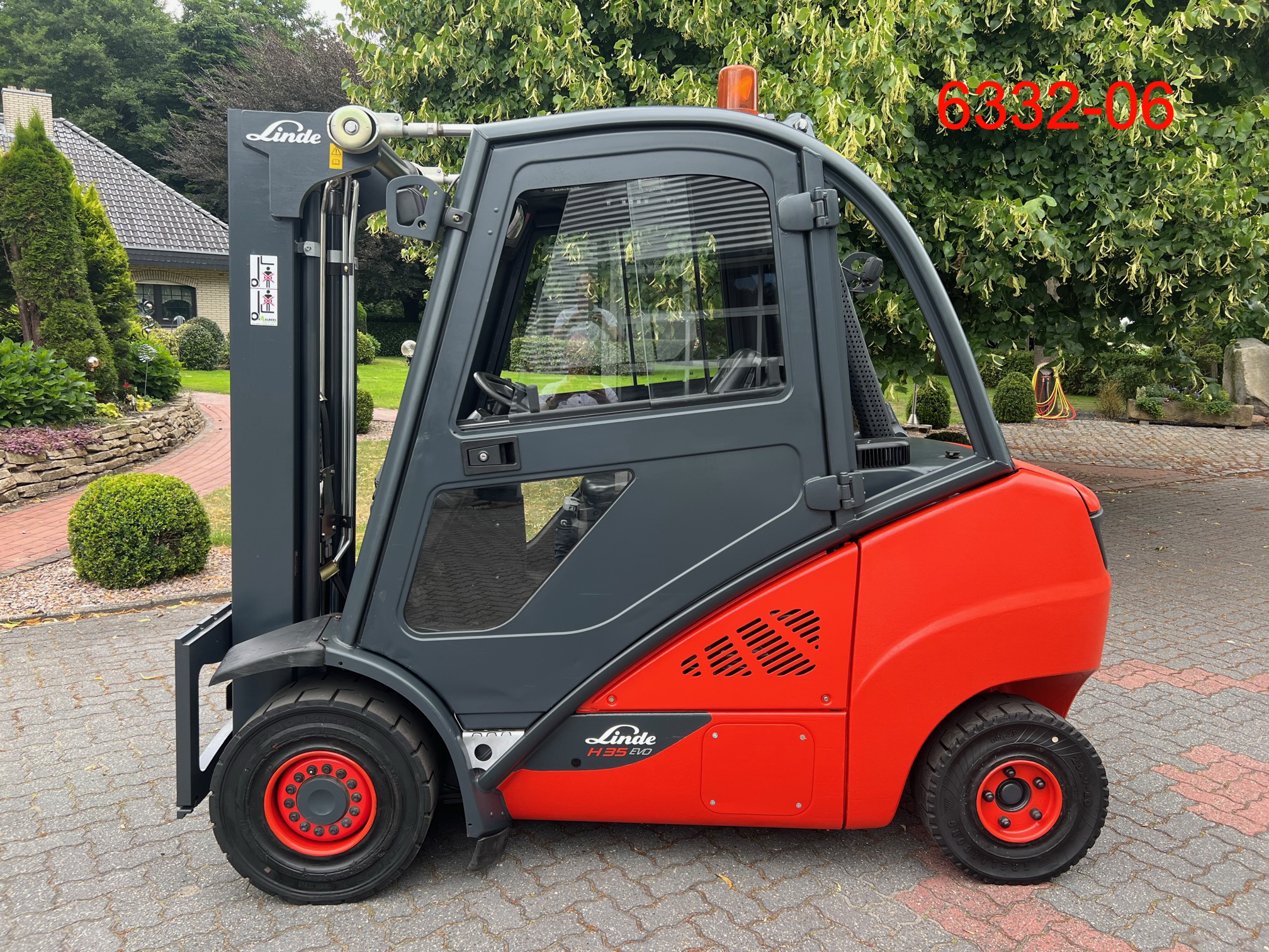 Linde-H 35 D 02 EVO-Dieselstapler-www.albers-gabelstapler.de