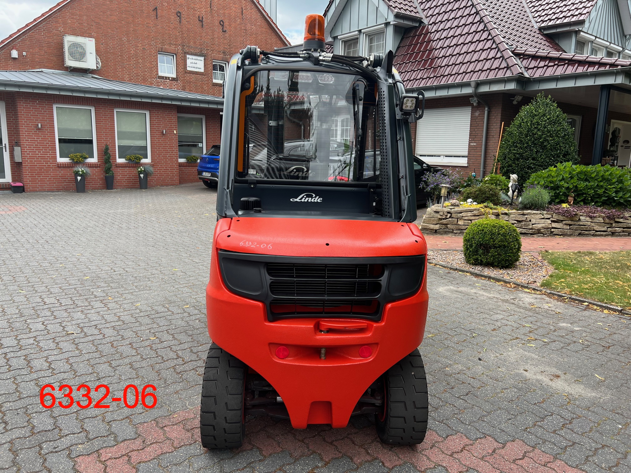 Linde-H 35 D 02 EVO-Dieselstapler-www.albers-gabelstapler.de