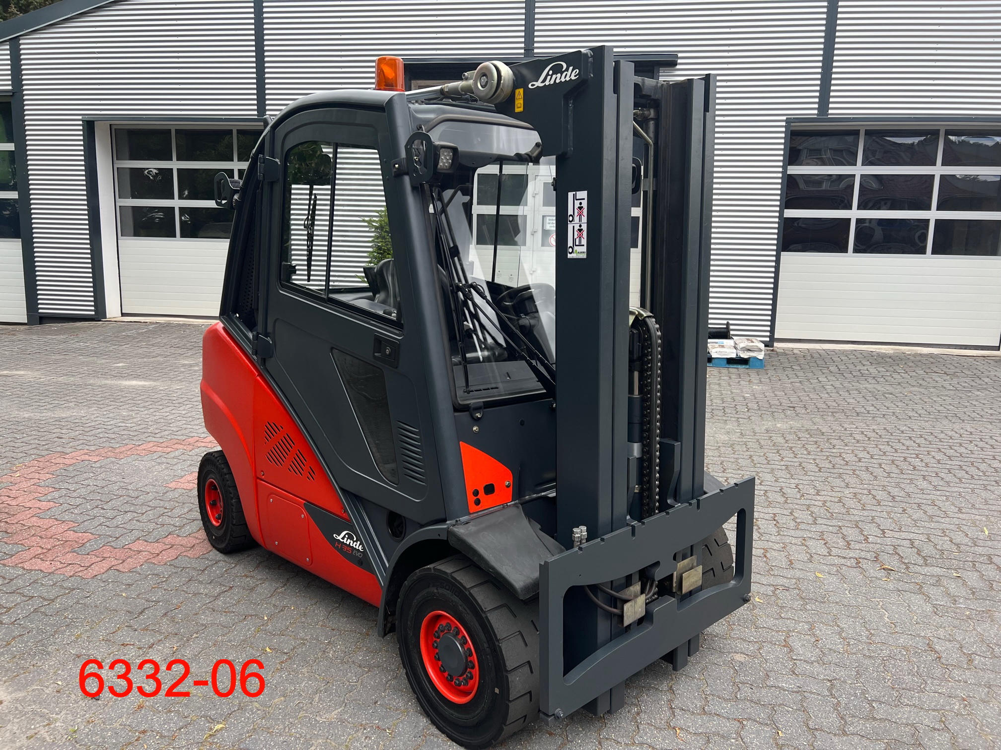Linde-H 35 D 02 EVO-Dieselstapler-www.albers-gabelstapler.de