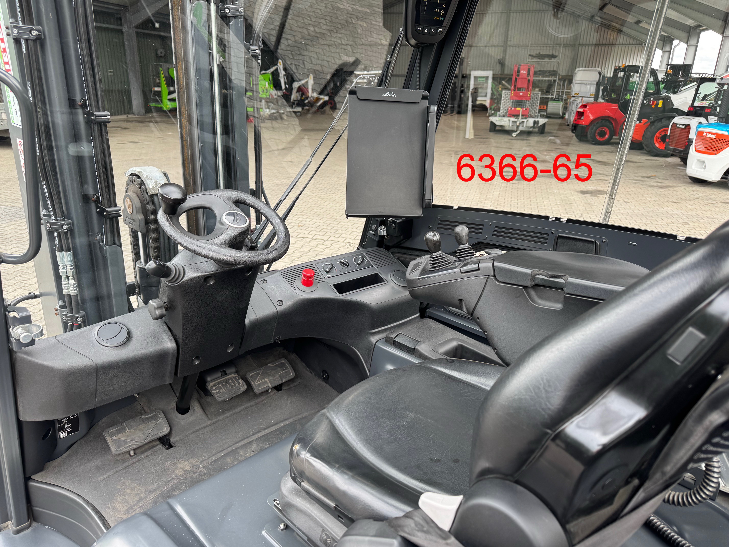 Linde-E 50 HL - 01 / 600-Elektro 4 Rad-Stapler-www.heftruckcentrumemmen.nl