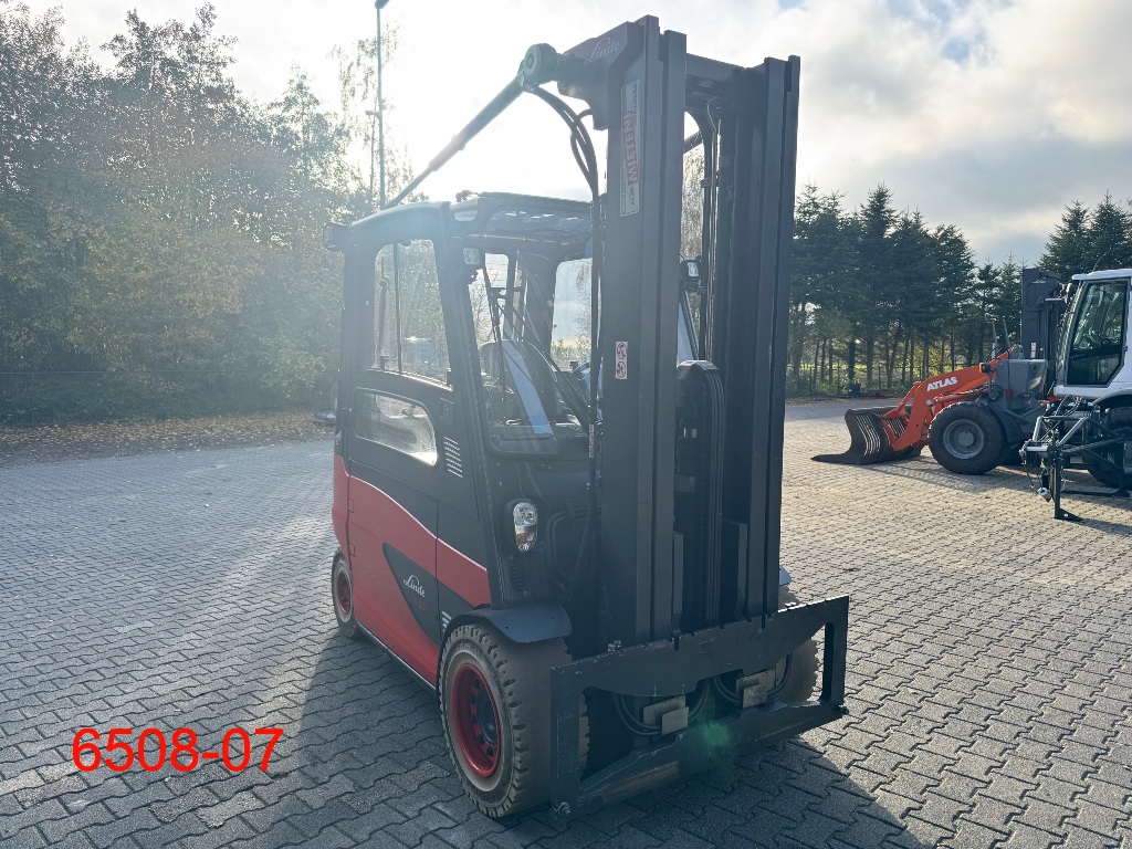 Linde-E 50 HL 01-Elektro 4 Rad-Stapler-www.albers-gabelstapler.de