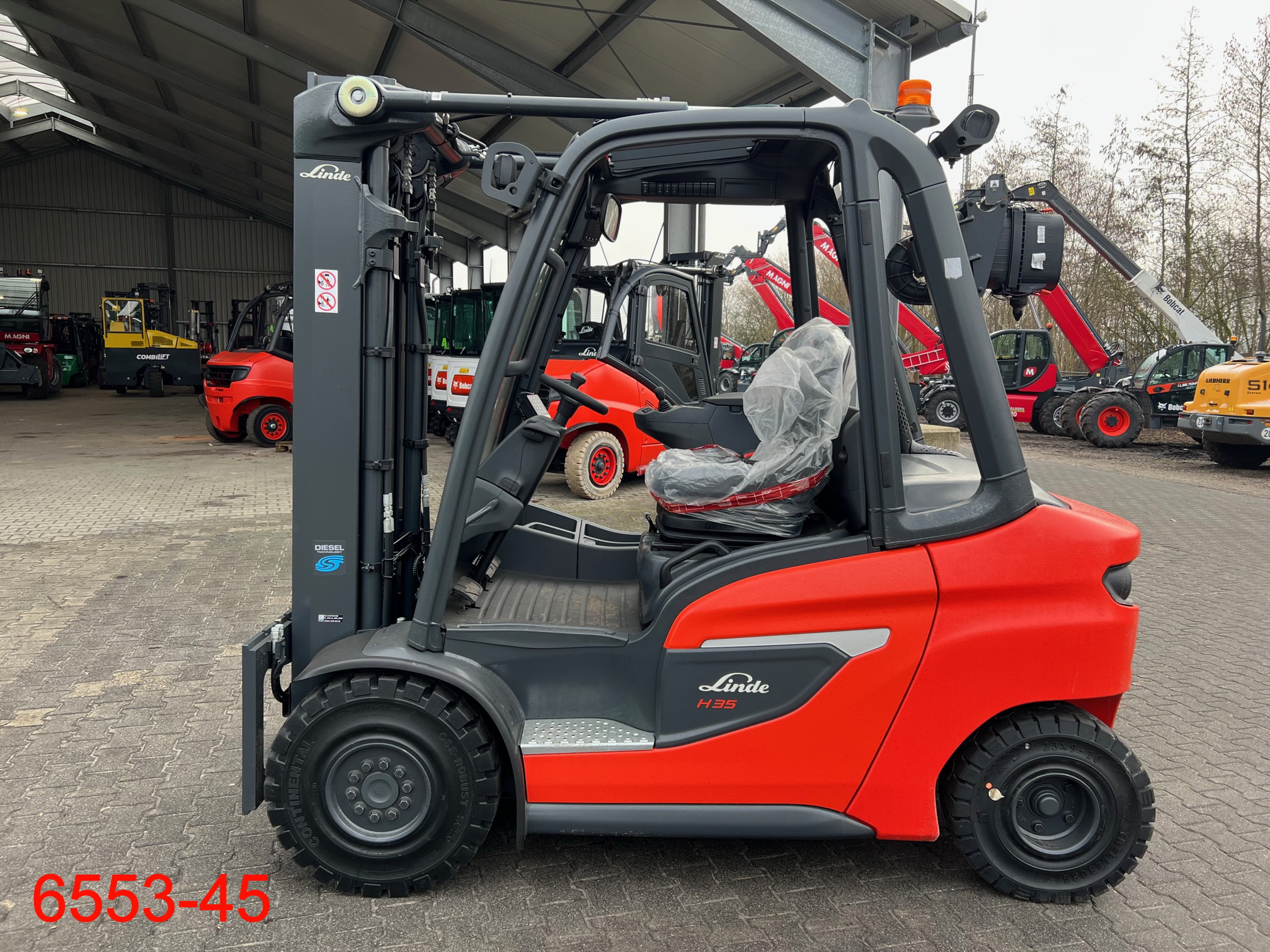 Linde-H 35 D 01-Dieselstapler-www.heftruckcentrumemmen.nl