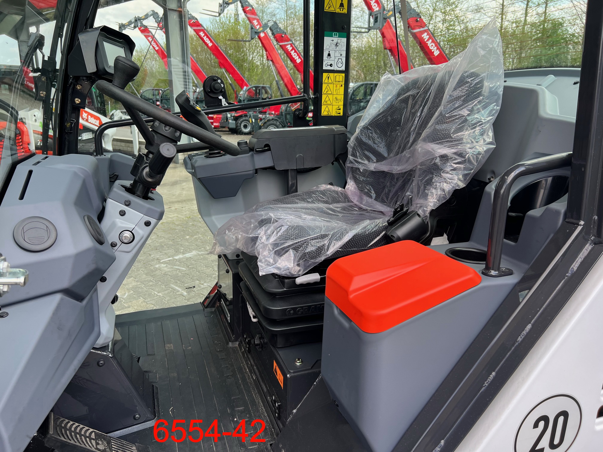 Bobcat-L 85-Radlader-www.heftruckcentrumemmen.nl
