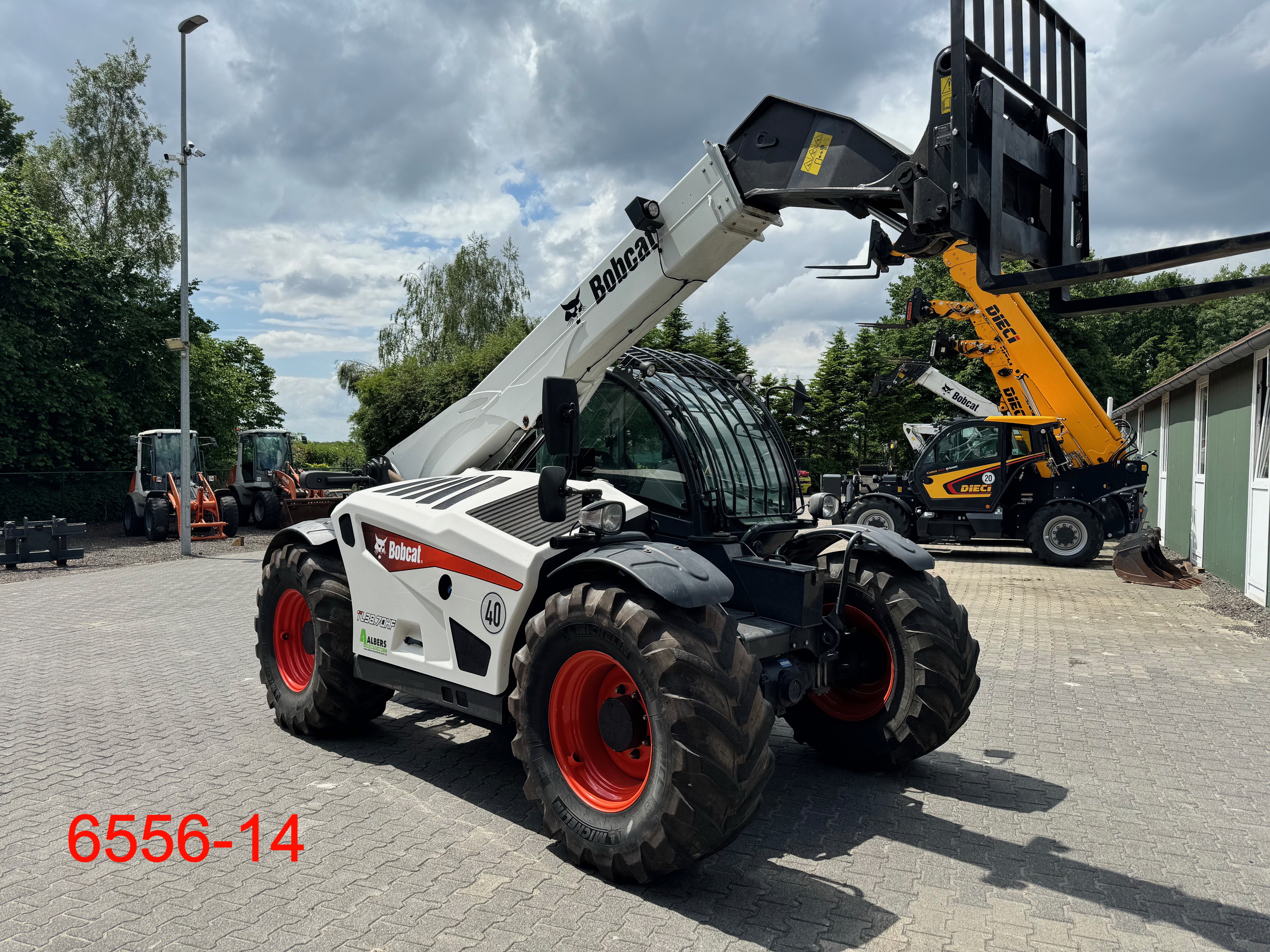 Bobcat-TL 38.70 HF 130 IV AGRI-Teleskopstapler starr-www.heftruckcentrumemmen.nl
