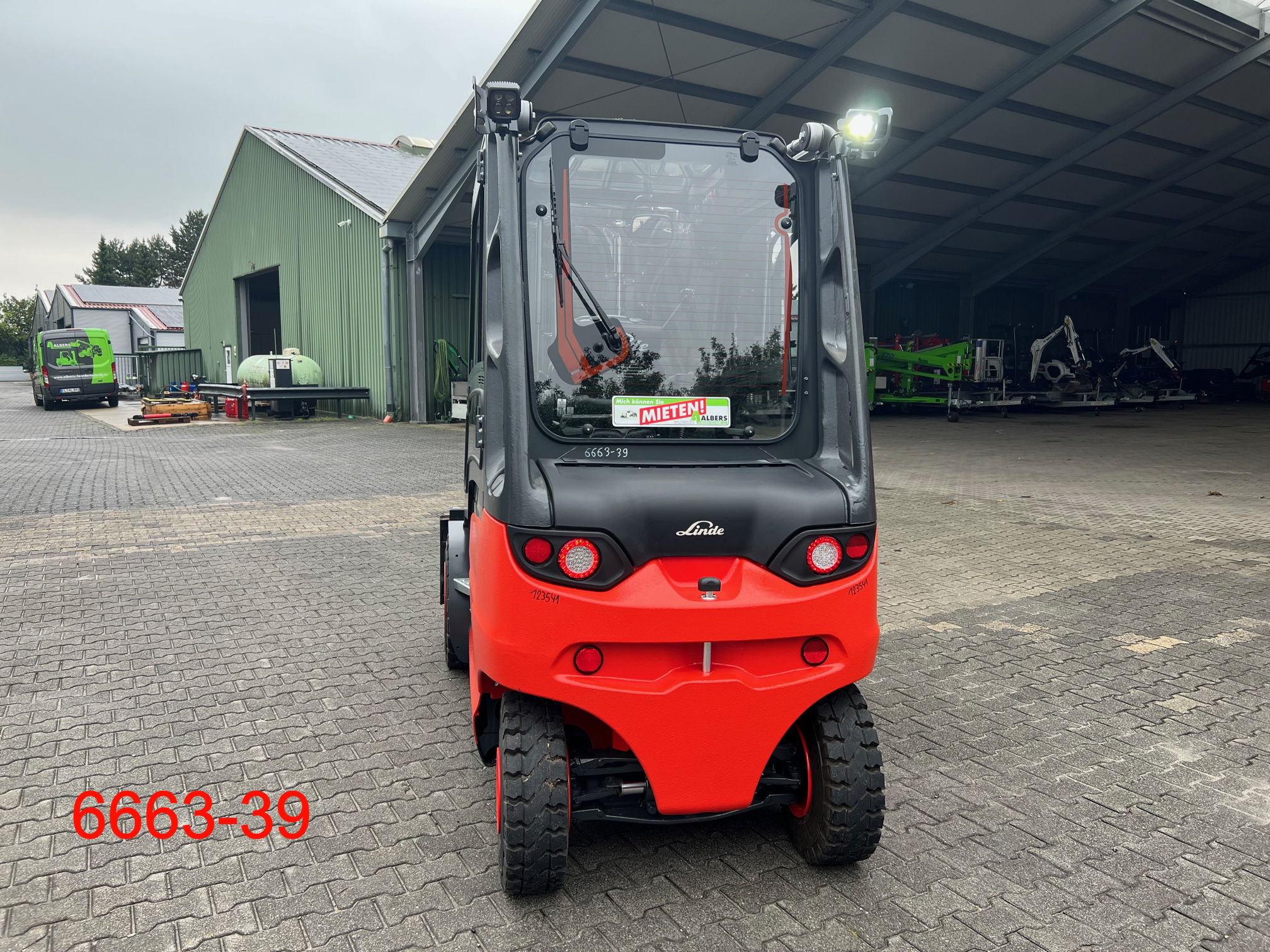 Linde-E 50 HL 01-Elektro 4 Rad-Stapler-www.heftruckcentrumemmen.nl