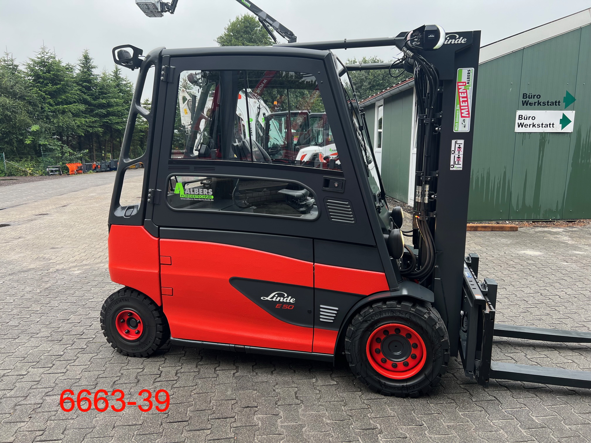 Linde-E 50 HL 01-Elektro 4 Rad-Stapler-www.heftruckcentrumemmen.nl