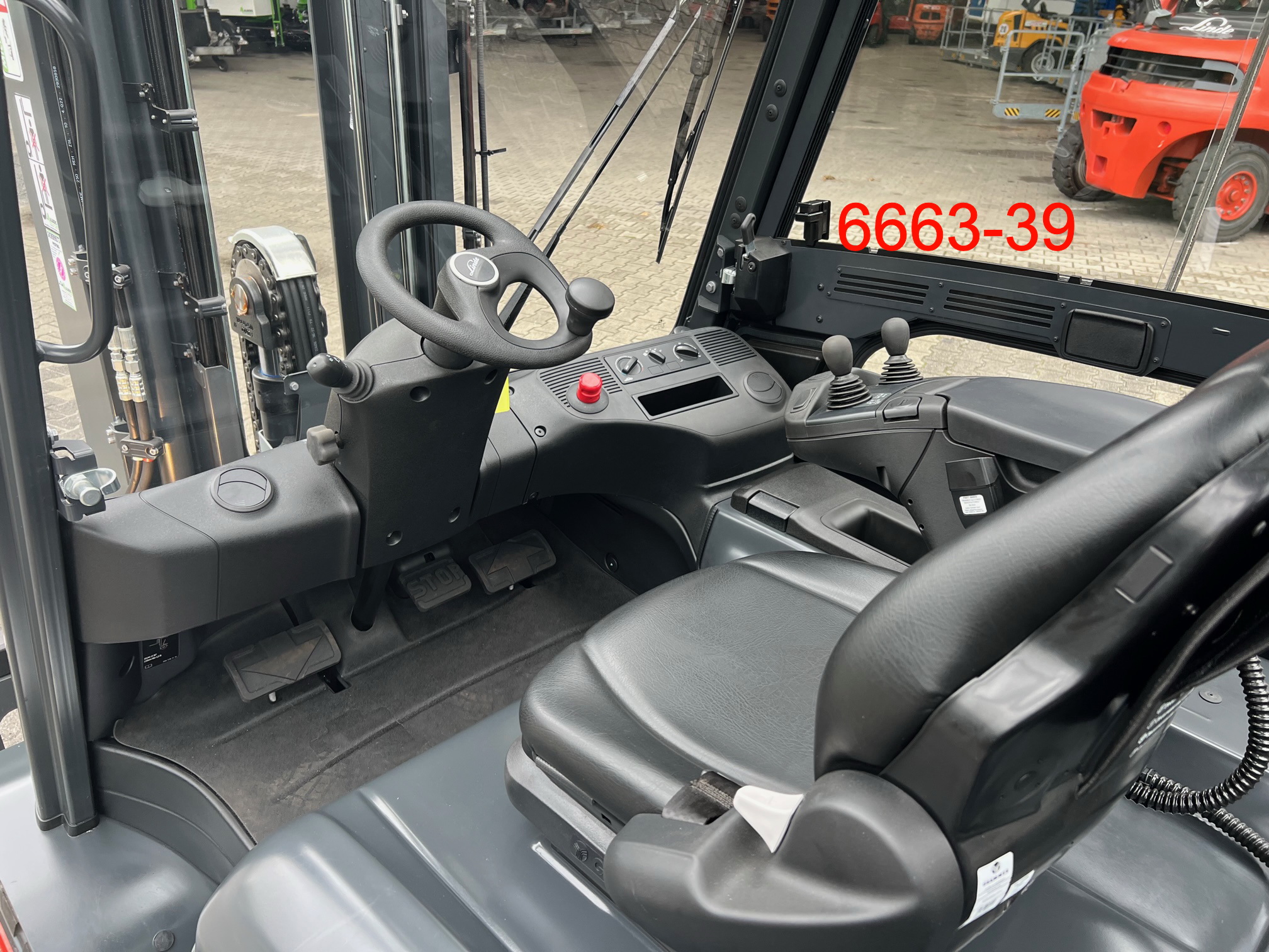 Linde-E 50 HL 01-Elektro 4 Rad-Stapler-www.heftruckcentrumemmen.nl