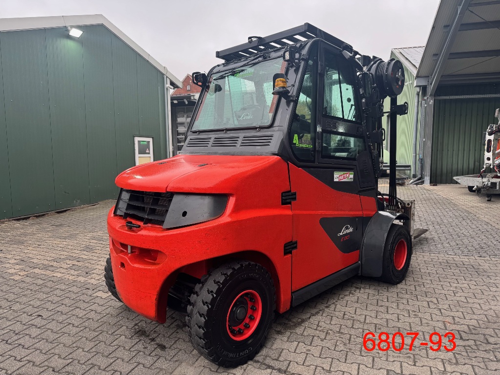 Linde-E 80-01 / 900-Elektro 4 Rad-Stapler-www.heftruckcentrumemmen.nl