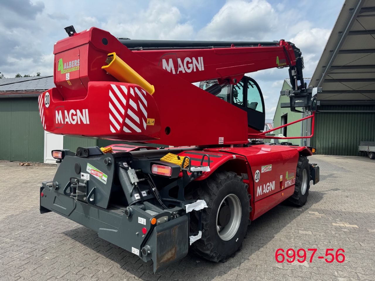 Magni-RTH 8.27-Teleskopstapler drehbar-www.albers-gabelstapler.de