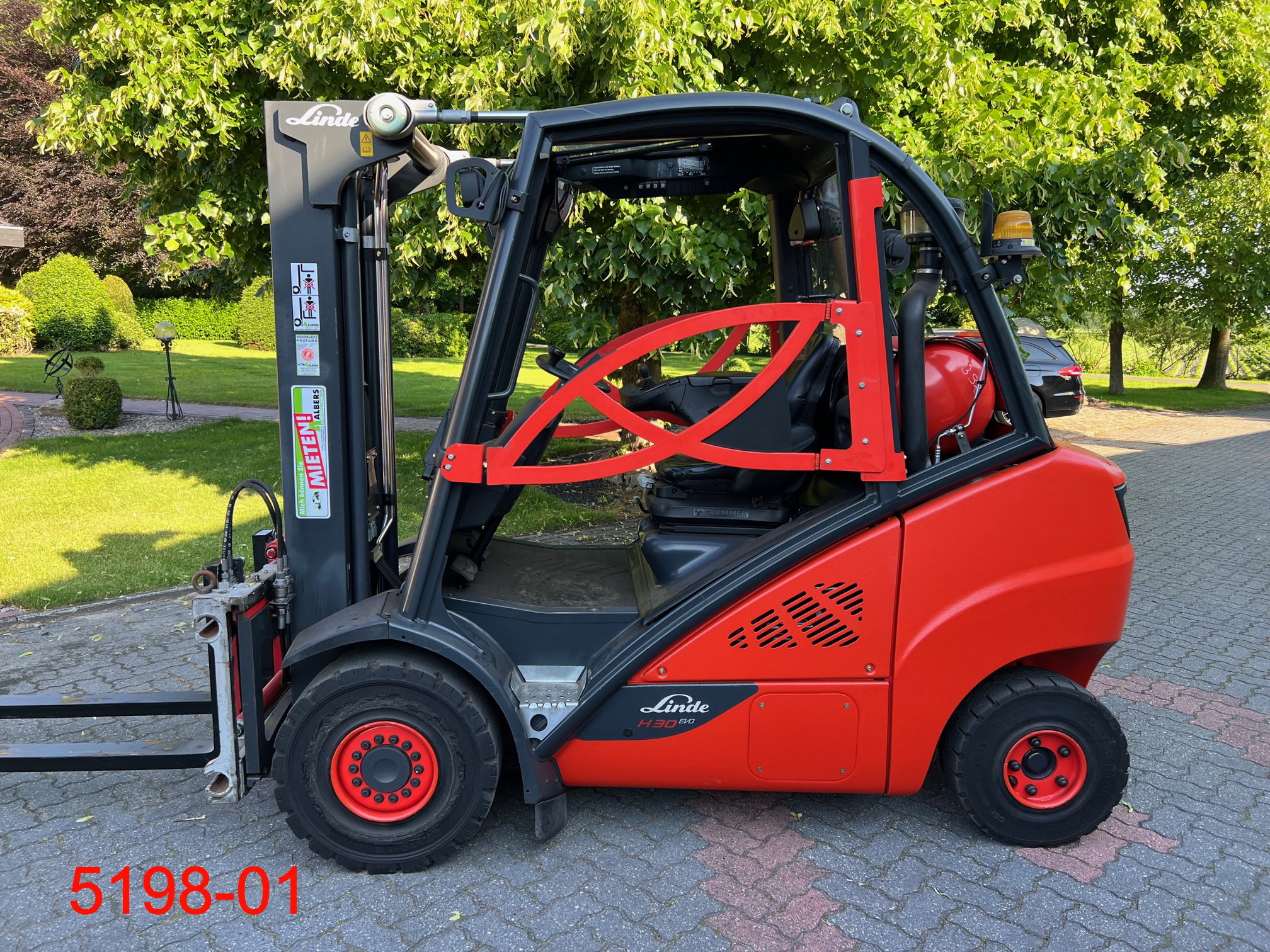 Linde-H 30 T 02 EVO-Treibgasstapler-www.heftruckcentrumemmen.nl