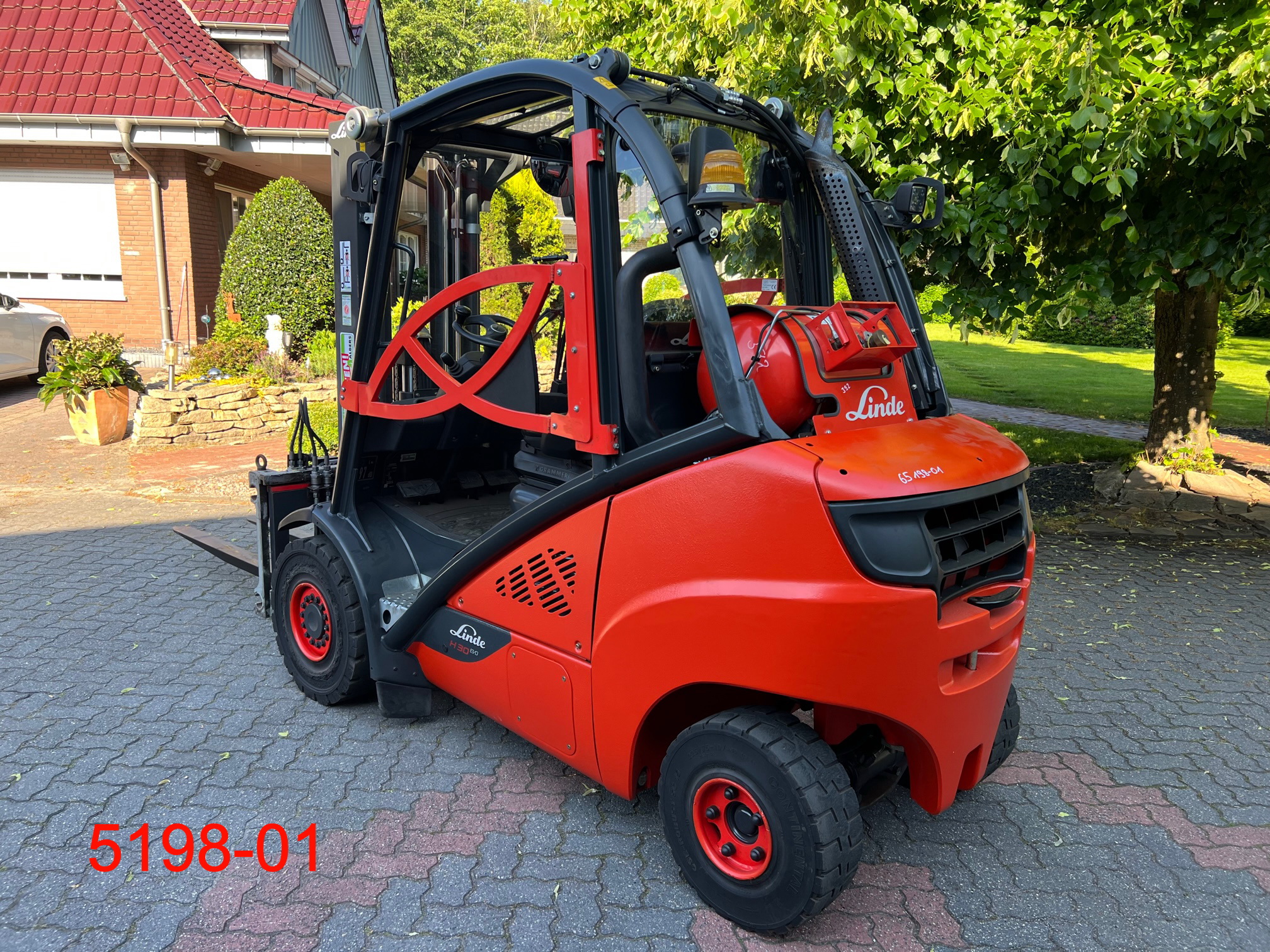 Linde-H 30 T 02 EVO-Treibgasstapler-www.heftruckcentrumemmen.nl