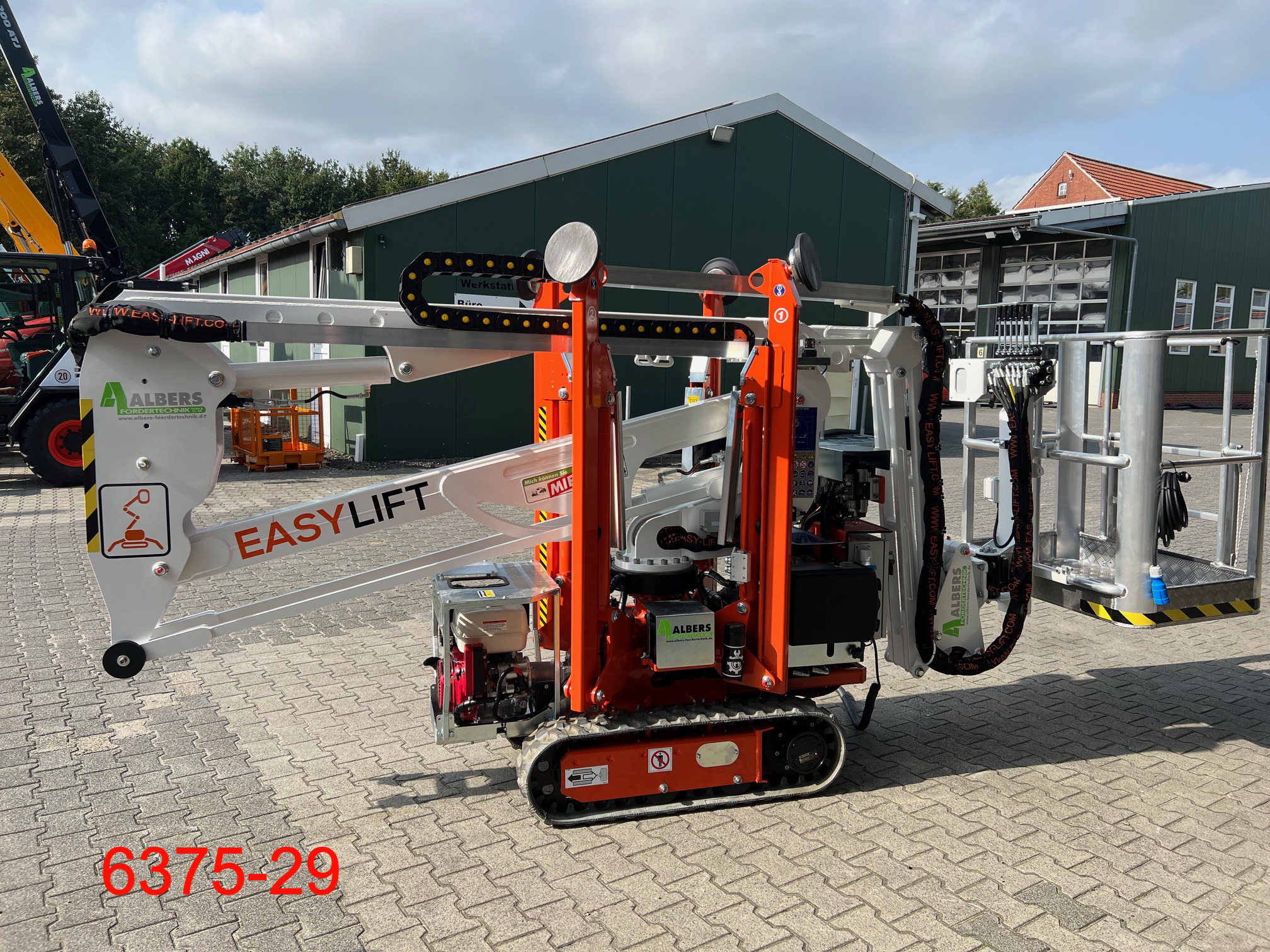 Easy Lift-R 130 Funk Raupenbhne-Gelenkteleskopbhne-www.heftruckcentrumemmen.nl
