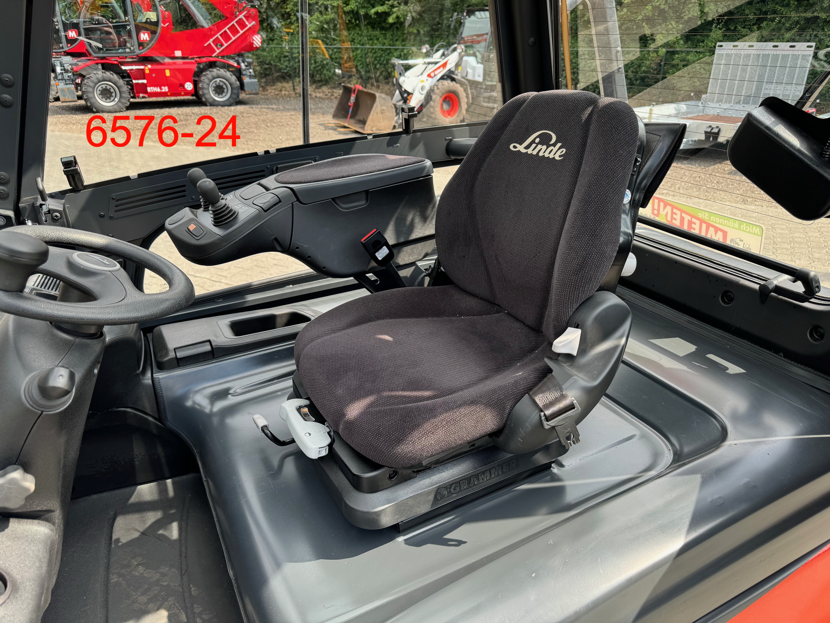 Linde-E 50 HL 01-Elektro 4 Rad-Stapler-www.heftruckcentrumemmen.nl