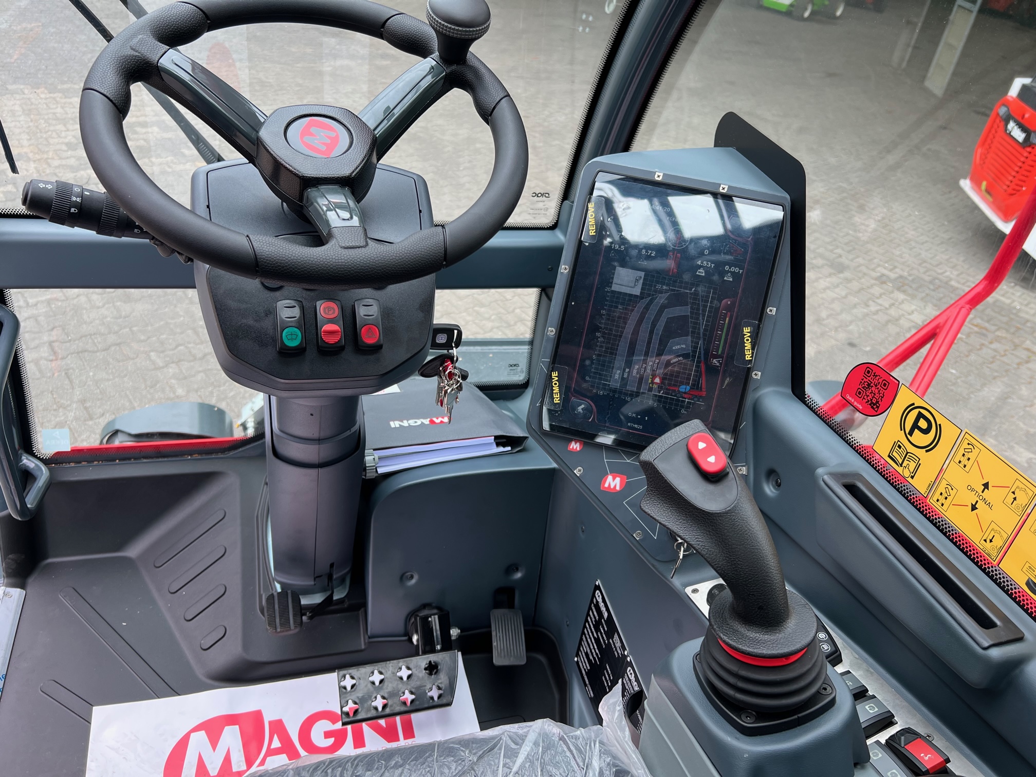 Magni-RTH 6.25-Teleskopstapler drehbar-www.heftruckcentrumemmen.nl