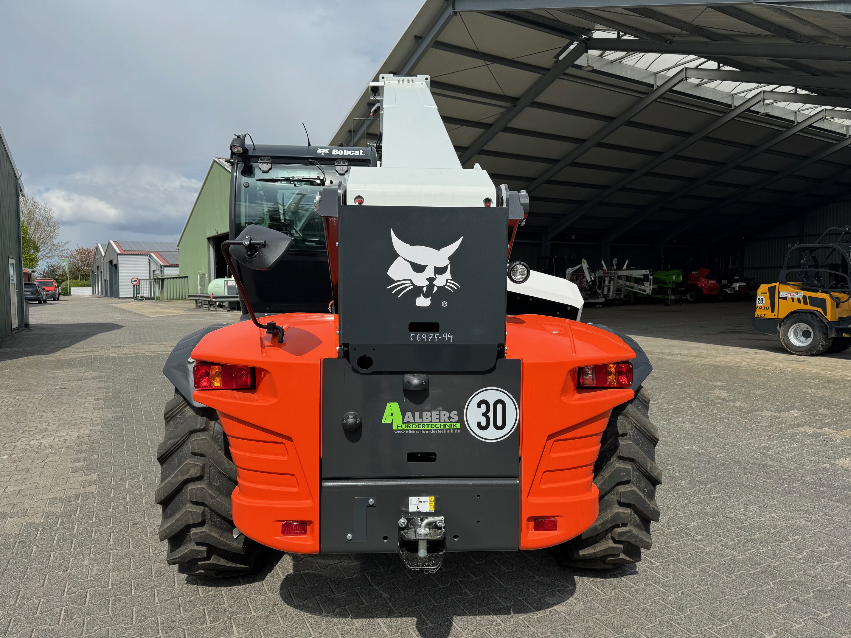 Bobcat-T 40180 SLP 100 V R-Serie-Teleskopstapler starr-www.heftruckcentrumemmen.nl